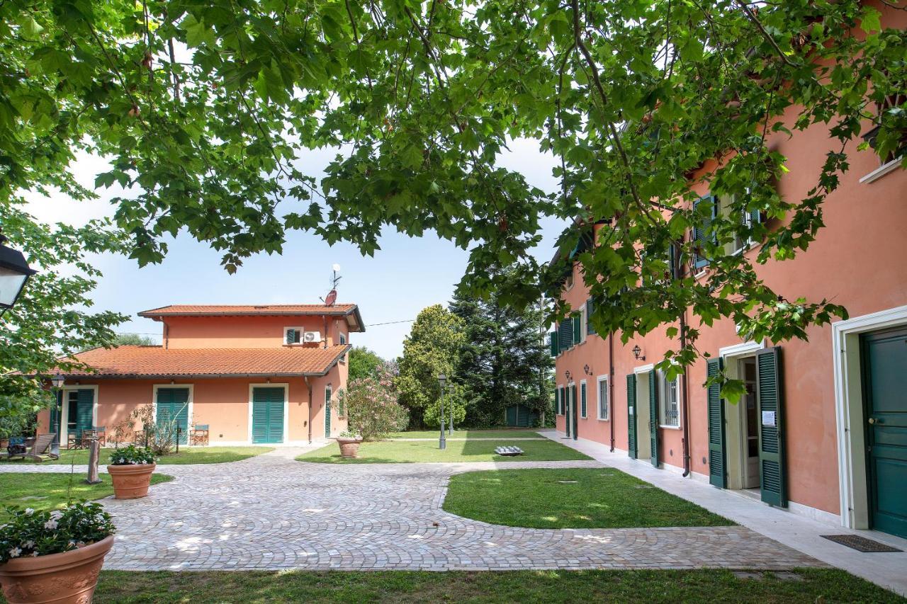 Relais Villa Isabel Pietrasanta Extérieur photo