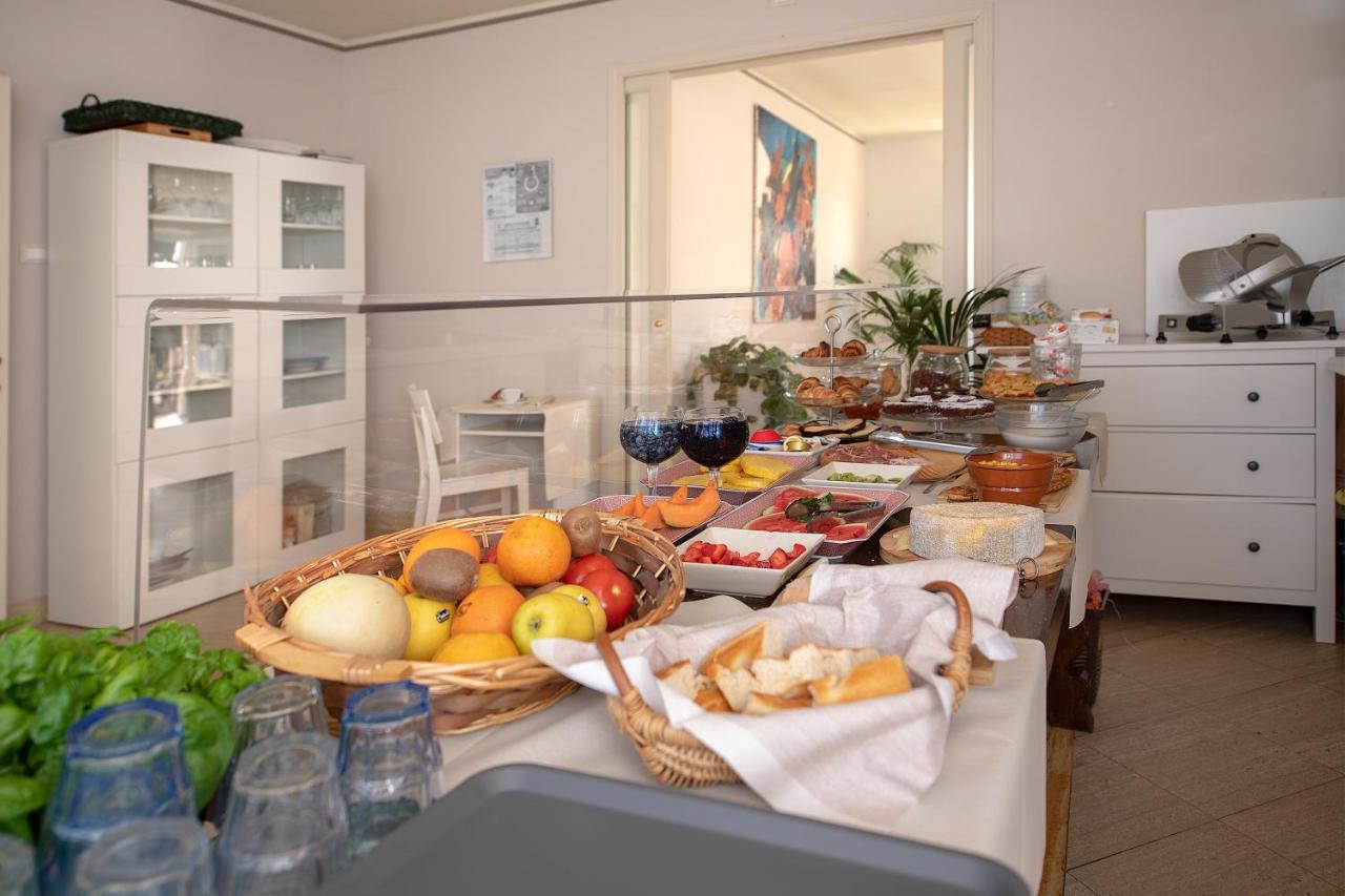 Relais Villa Isabel Pietrasanta Extérieur photo